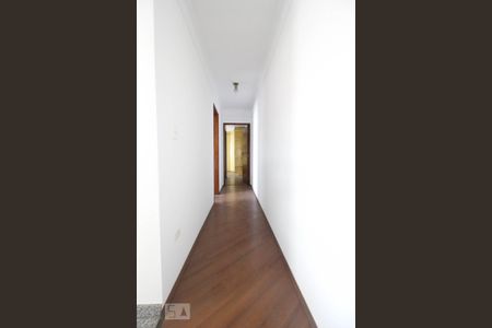 Corredor de casa à venda com 4 quartos, 140m² em Jardim São Paulo(zona Norte), São Paulo