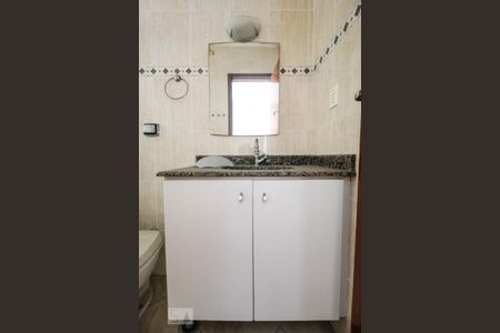 Casa à venda com 140m², 4 quartos e 2 vagasBanheiro do Quarto 2