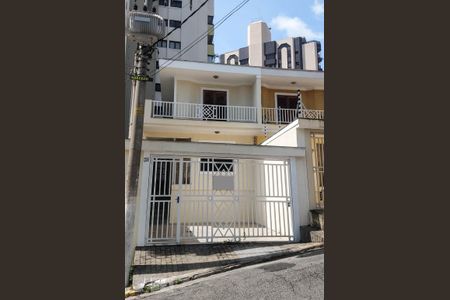 Casa à venda com 140m², 4 quartos e 2 vagasFachada