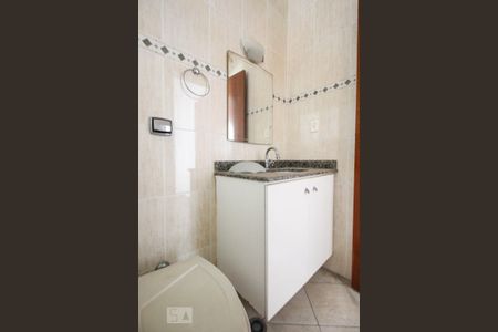 Casa à venda com 140m², 4 quartos e 2 vagasBanheiro do Quarto 2