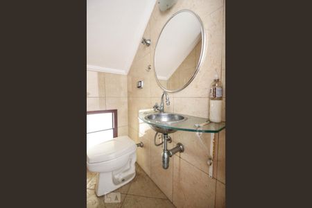 Casa à venda com 140m², 4 quartos e 2 vagasLavabo