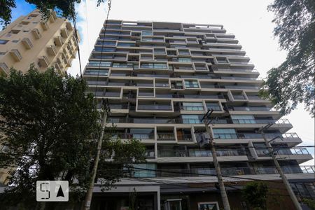 Studio à venda com 43m², 1 quarto e 1 vaga Studio à venda com 43m², 1 quarto e 1 vagaFachada