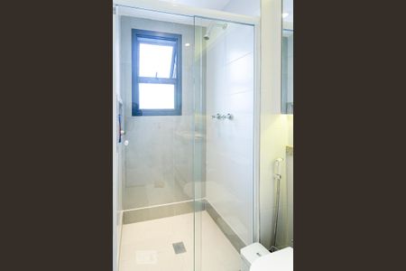 Studio à venda com 43m², 1 quarto e 1 vaga Studio à venda com 43m², 1 quarto e 1 vagaBanheiro