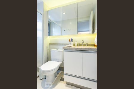 Studio à venda com 43m², 1 quarto e 1 vaga Studio à venda com 43m², 1 quarto e 1 vagaBanheiro