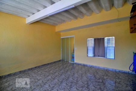 Casa à venda com 180m², 3 quartos e 2 vagasGaragem
