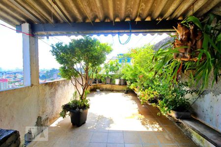 Casa à venda com 180m², 3 quartos e 2 vagasÁrea Externa