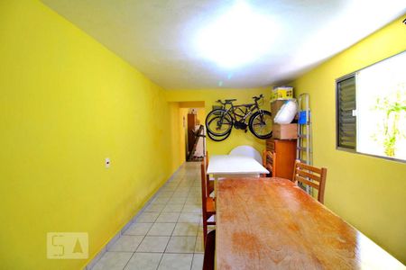 Casa à venda com 180m², 3 quartos e 2 vagasQuarto 3