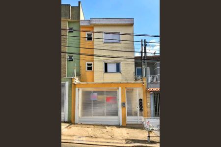 Apartamento à venda com 54m², 2 quartos e 1 vaga Apartamento à venda com 54m², 2 quartos e 1 vagaFachada