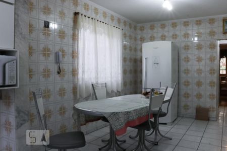 Casa à venda com 300m², 4 quartos e 20 vagasCozinha