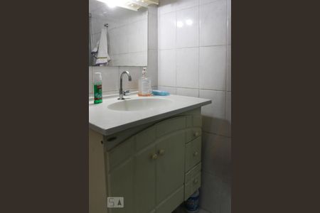 Banheiro de casa à venda com 4 quartos, 300m² em Vila Prudente, São Paulo