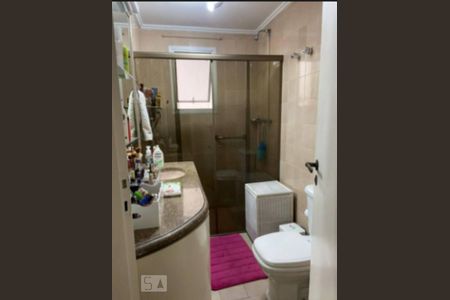 Apartamento à venda com 117m², 3 quartos e 2 vagasBanheiro