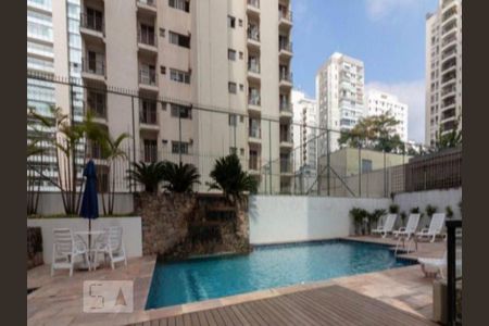 Apartamento à venda com 117m², 3 quartos e 2 vagasÁrea comum - Piscina