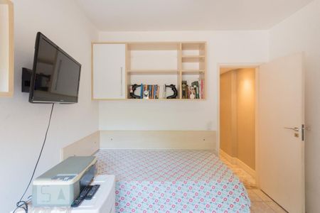 Apartamento à venda com 109m², 2 quartos e 1 vagaQuarto 2