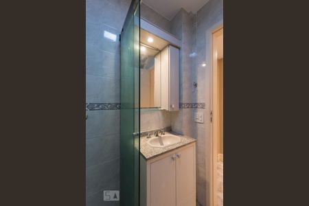 Apartamento à venda com 109m², 2 quartos e 1 vagaBanheiro Social