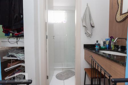Banheiro de apartamento para alugar com 1 quarto, 66m² em Cabral, Curitiba
