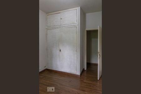 Casa à venda com 360m², 4 quartos e 6 vagasQuarto 2