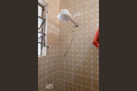 Casa à venda com 360m², 4 quartos e 6 vagasBanheiro 2