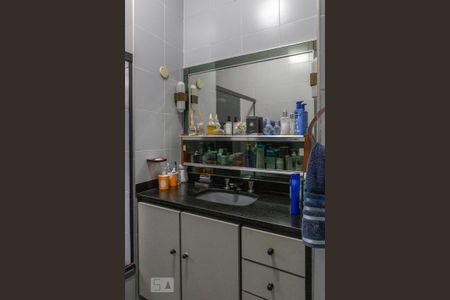 Casa à venda com 360m², 4 quartos e 6 vagasBanheiro da Suíte