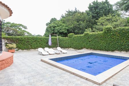 Casa à venda com 360m², 4 quartos e 6 vagasPiscina
