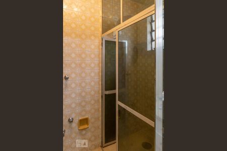 Casa à venda com 360m², 4 quartos e 6 vagasBanheiro 1