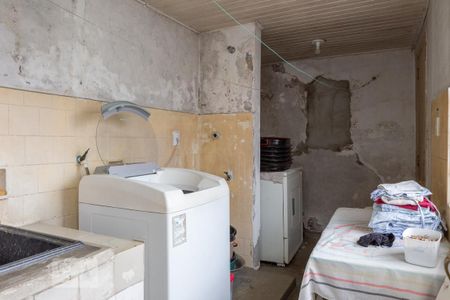 Casa à venda com 360m², 4 quartos e 6 vagasÁrea de Serviço