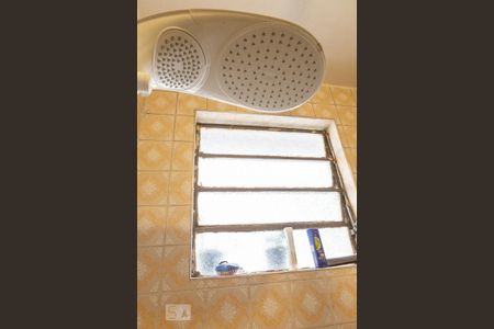 Casa à venda com 360m², 4 quartos e 6 vagasBanheiro 1