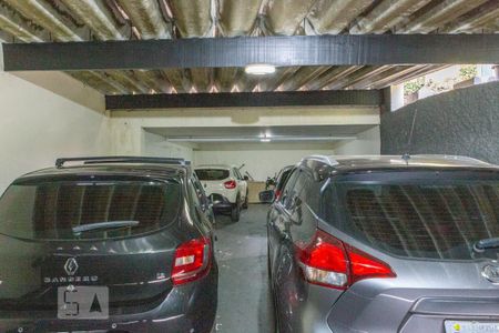 Casa à venda com 360m², 4 quartos e 6 vagasGaragem