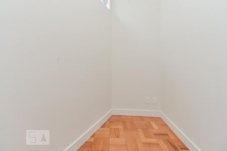 Apartamento para alugar com 170m², 3 quartos e 1 vaga Apartamento para alugar com 170m², 3 quartos e 1 vagaQuarto de Serviço
