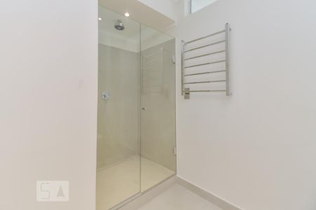 Apartamento para alugar com 170m², 3 quartos e 1 vaga Apartamento para alugar com 170m², 3 quartos e 1 vagaBanheiro