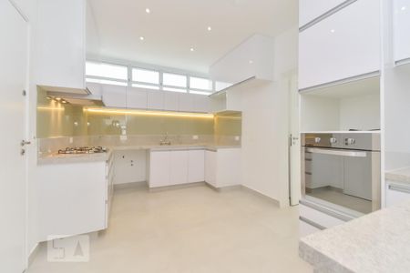 Apartamento para alugar com 170m², 3 quartos e 1 vaga Apartamento para alugar com 170m², 3 quartos e 1 vagaCozinha