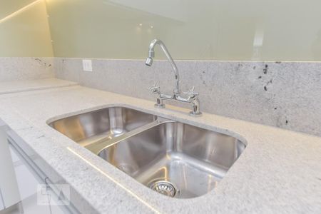 Apartamento para alugar com 170m², 3 quartos e 1 vaga Apartamento para alugar com 170m², 3 quartos e 1 vagaCozinha