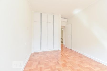 Apartamento para alugar com 170m², 3 quartos e 1 vaga Apartamento para alugar com 170m², 3 quartos e 1 vagaQuarto 1