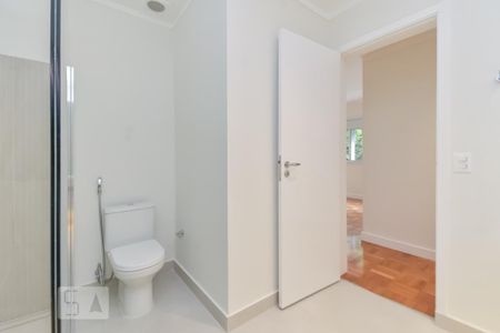 Apartamento para alugar com 170m², 3 quartos e 1 vaga Apartamento para alugar com 170m², 3 quartos e 1 vagaBanheiro do Quarto 3