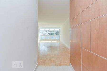 Entrada de apartamento para alugar com 3 quartos, 170m² em Santa Cecília, São Paulo