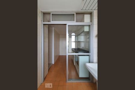 Apartamento para alugar com 85m², 2 quartos e 1 vagaÁrea de serviço