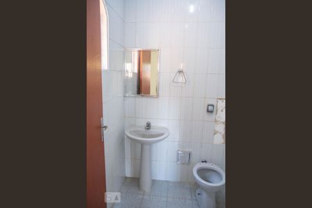 Casa à venda com 300m², 7 quartos e 4 vagas Casa à venda com 300m², 7 quartos e 4 vagasBanheiro da Suíte