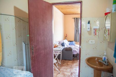 Casa à venda com 300m², 7 quartos e 4 vagas Casa à venda com 300m², 7 quartos e 4 vagasBanheiro Casa Superior