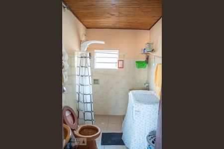 Casa à venda com 300m², 7 quartos e 4 vagas Casa à venda com 300m², 7 quartos e 4 vagasBanheiro Casa Superior