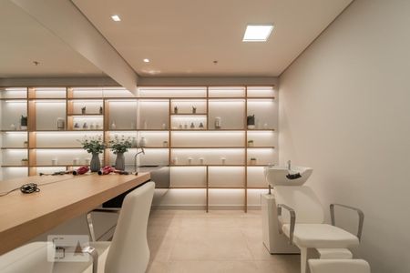 Studio para alugar com 35m², 1 quarto e 1 vaga Studio para alugar com 35m², 1 quarto e 1 vagaEspaço Beleza