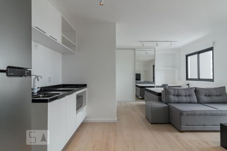 Sala/Quarto/Cozinha de kitnet/studio para alugar com 1 quarto, 35m² em Mirandópolis, São Paulo