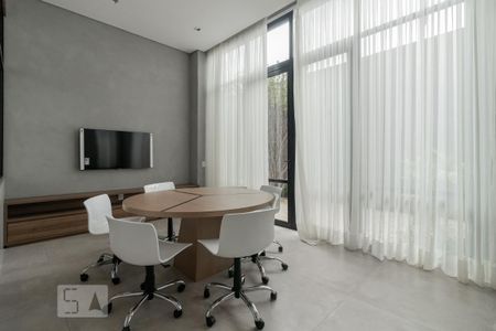 Studio para alugar com 35m², 1 quarto e 1 vaga Studio para alugar com 35m², 1 quarto e 1 vagaHall de Entrada/Coworking