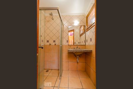 Casa de condomínio à venda com 300m², 3 quartos e 3 vagas Casa de condomínio à venda com 300m², 3 quartos e 3 vagasSuíte