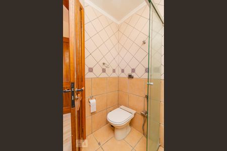 Casa de condomínio à venda com 300m², 3 quartos e 3 vagas Casa de condomínio à venda com 300m², 3 quartos e 3 vagasSuíte