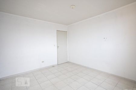 Quarto de apartamento para alugar com 1 quarto, 30m² em Vila Silva Ribeiro, Carapicuíba