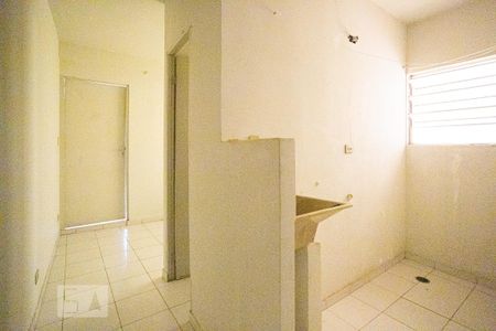 Área de Serviço de apartamento para alugar com 1 quarto, 30m² em Vila Silva Ribeiro, Carapicuíba