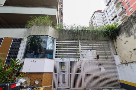 Apartamento à venda com 75m², 2 quartos e 1 vagaFachada