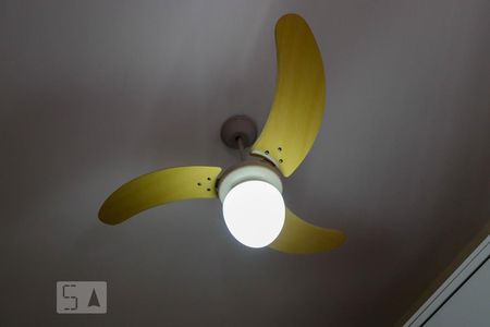 Apartamento à venda com 75m², 2 quartos e 1 vagaQuarto 2