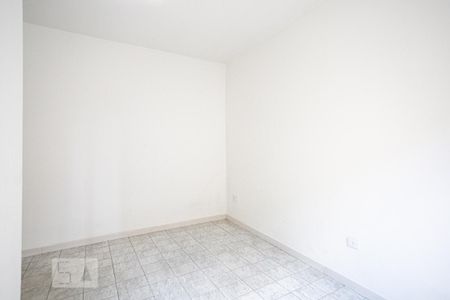 Sala/Quarto de casa para alugar com 1 quarto, 30m² em Vila Silva Ribeiro, Carapicuíba