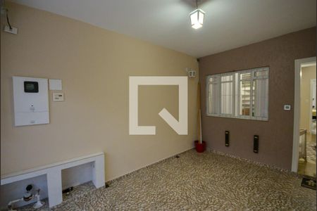 Casa à venda com 120m², 3 quartos e 1 vagaGaragem
