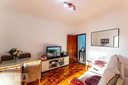 Sala de Apartamento com 2 quartos, 100m² São Lourenço